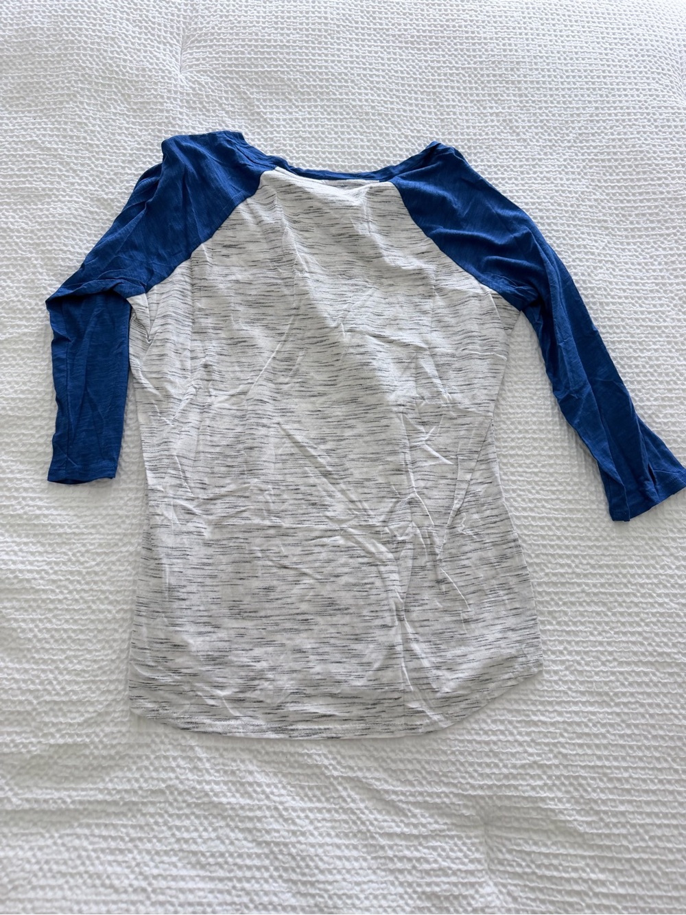 NWT Express Raglan Tee - Picture 6 of 11